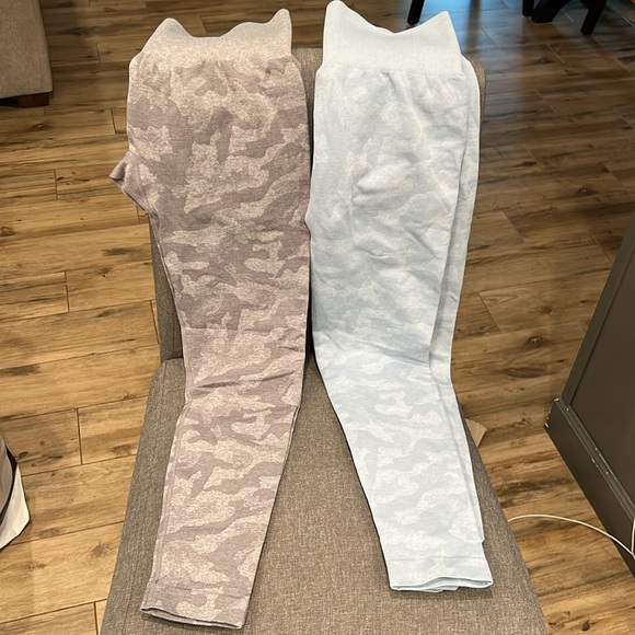 NGVTN Camo Leggings, blue and grey size small! - Picture 2 of 7